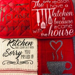 Personalized kitchen towel set